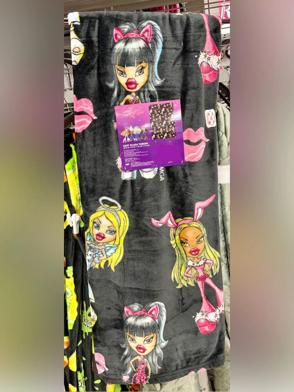 NEW RELEASE Bratz halloween plush blanket throw